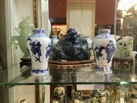 Photo from The Asian Arts & Antiques Estate Collection