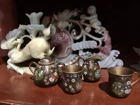 Photo from The Asian Arts & Antiques Estate Collection