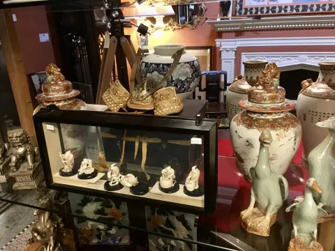 Photo from The Asian Arts & Antiques Estate Collection