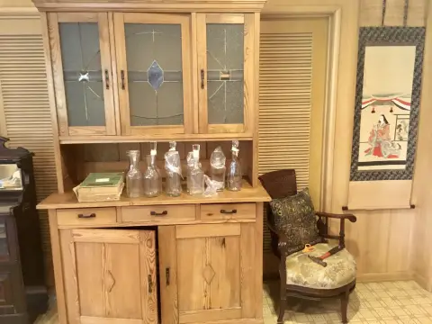 Photo from The Bridlemile Midcentury Estate Sale