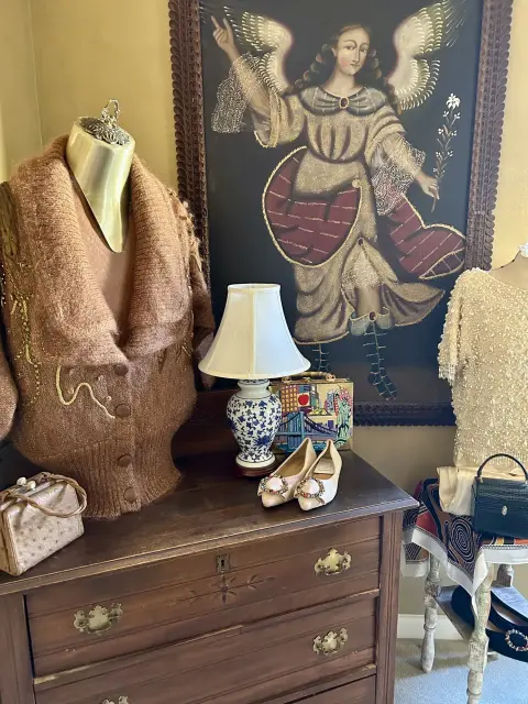 Photo from The Grant Park Château Estate Sale