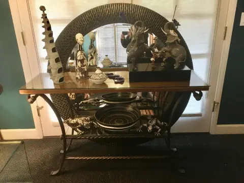 Photo from The Kings Cumberland Estate Sale