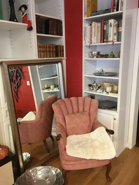 Photo from The Kings Cumberland Estate Sale