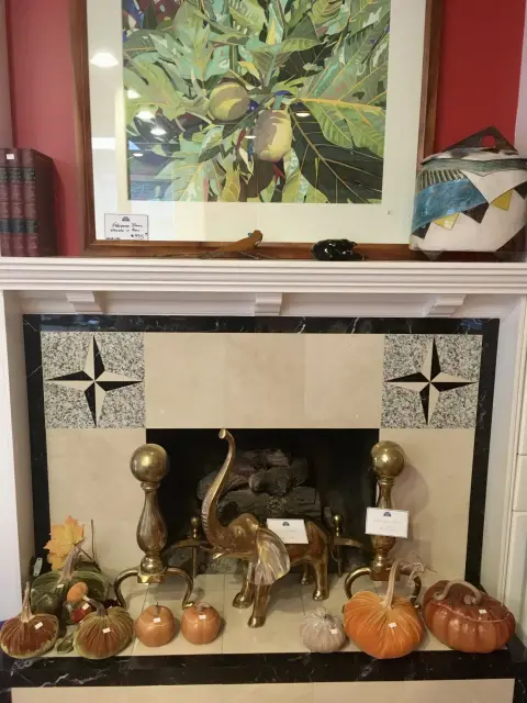 Photo from The Kings Cumberland Estate Sale