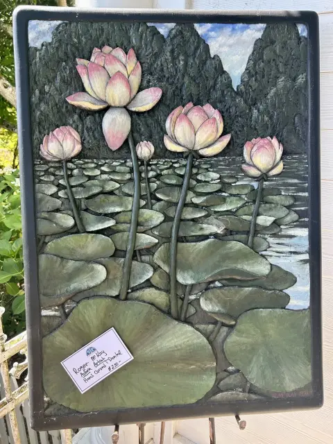 Photo from The Oakwood Gardens Estate Sale