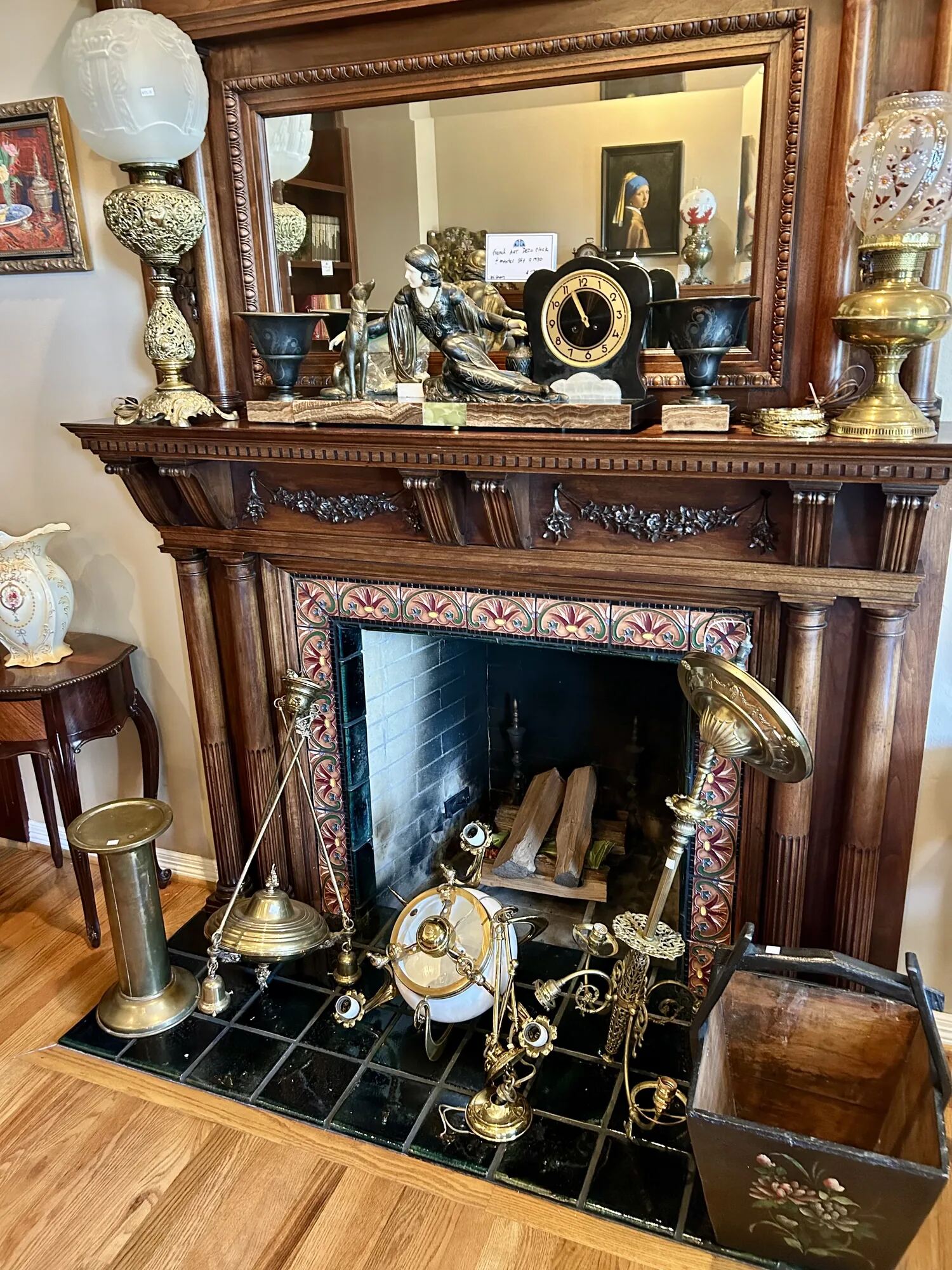 Photo from The Oakwood Gardens Estate Sale