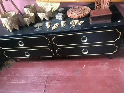 Photo from The Parrot Collector's Estate Sale