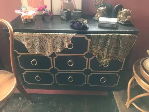 Photo from The Parrot Collector's Estate Sale