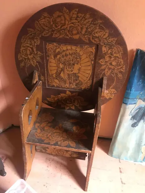 Photo from The Parrot Collector's Estate Sale