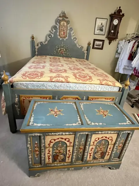 Photo from The Westridge Estate Sale